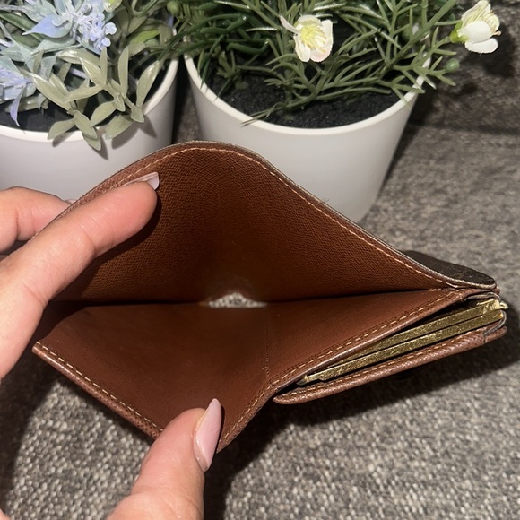 💯Authentic Louis Vuitton monogram kisslock wallet - Picture 10 of 16